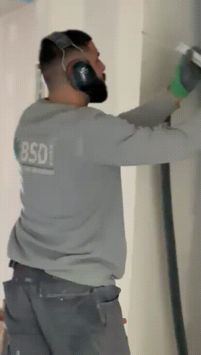 Trockenbohrung in Beton und Mauerwerk gif